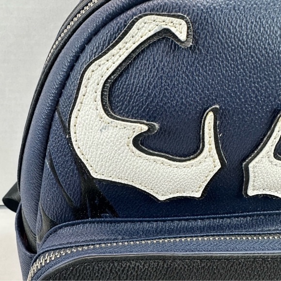 Loungefly Marvel Venom Cosplay Mini Backpack & Wallet Set - Exclusive - Picture 11 of 16
